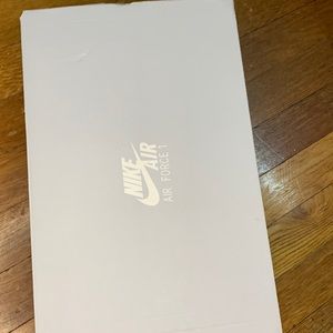 Women Air Force One white sneakers